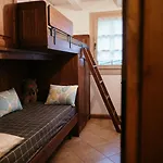 Luxury Tricolare Con 6 Posti Letto E Giardino Privato-garage & Wifi *