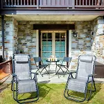 Luxury Tricolare Con 6 Posti Letto E Giardino Privato-garage & Wifi Appartement